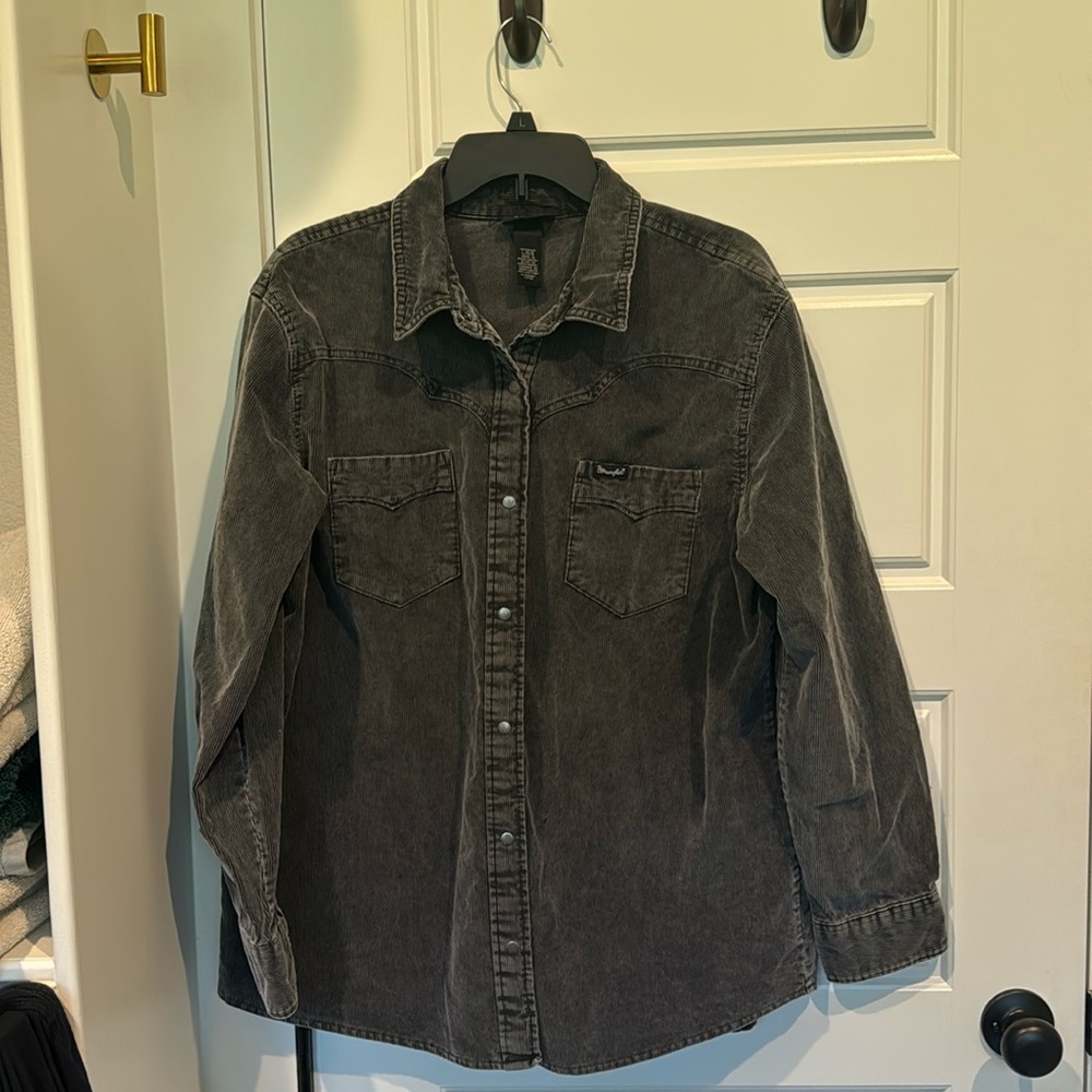 Wrangler, retro, women’s corduroy steel button size large